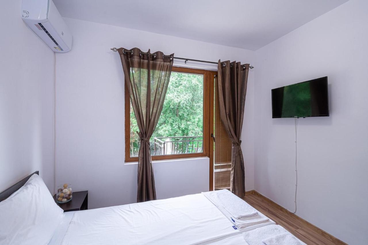 Къща За Гости Димови Sozopol Esterno foto