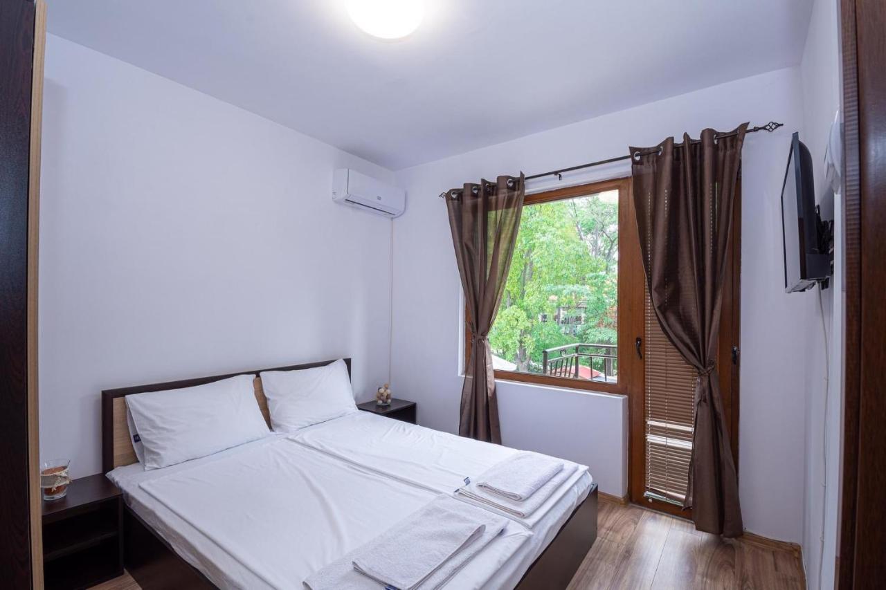 Къща За Гости Димови Sozopol Esterno foto